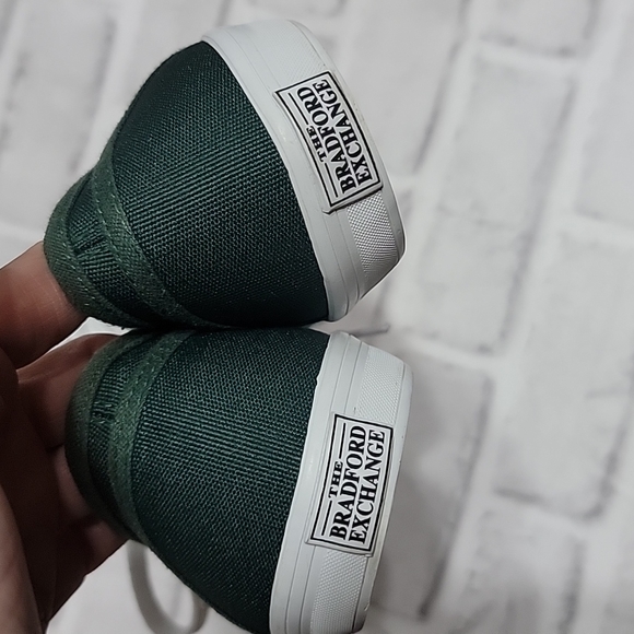 Bradford Exchange Green Bay Packers Lace-up Sneakers/Tennis Shoe - Picture 6 of 10